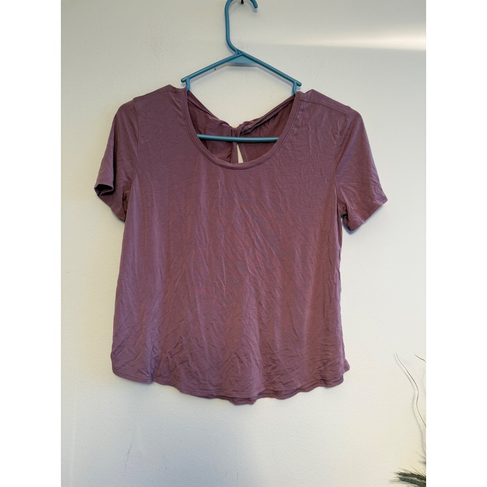 Lululemon Mauve Purple Twisted Open Back Short Sleeve Yoga Top 297